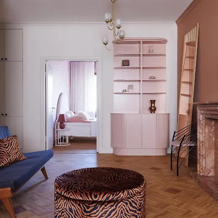 Grand Lotus 96 M2, Parveke, Parkkipaikka Apartman *