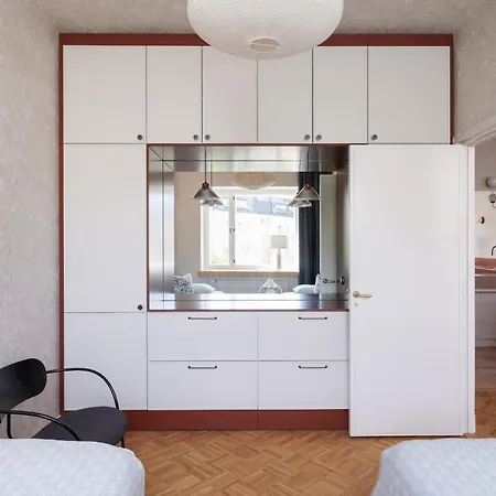 Grand Lotus 96 M2, Parveke, Parkkipaikka * Helsínquia