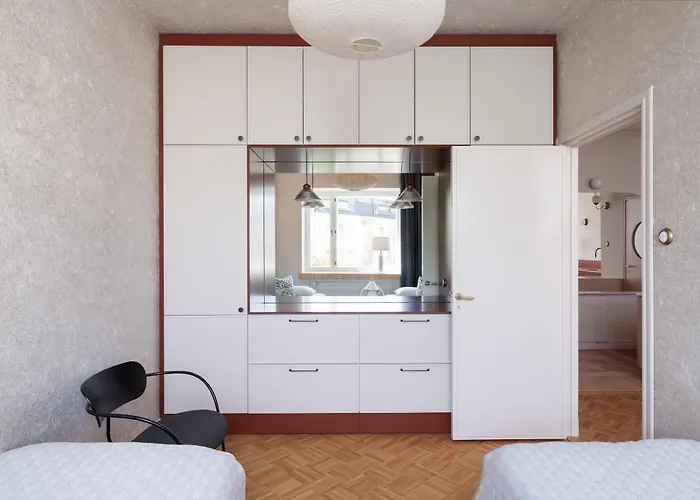 Grand Lotus 96 M2, Parveke, Parkkipaikka * هلسنكي