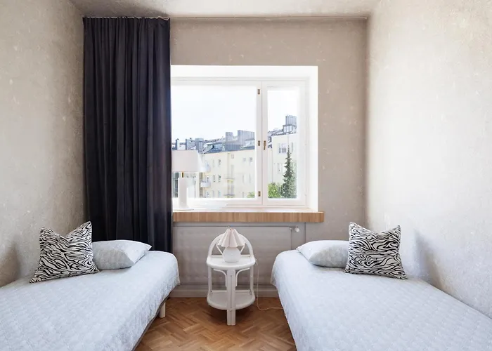 Grand Lotus 96 M2, Parveke, Parkkipaikka