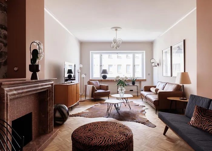 Grand Lotus 96 M2, Parveke, Parkkipaikka